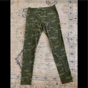 Camo leggings Girls XL
